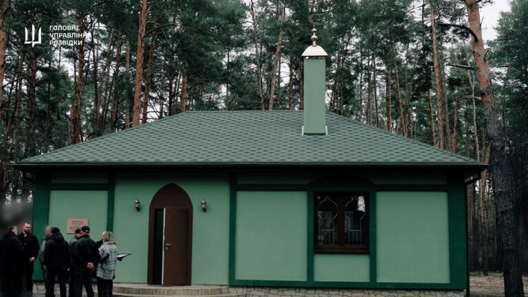 Новини України - В Україні відкрили мечеть для військових-мусульман
