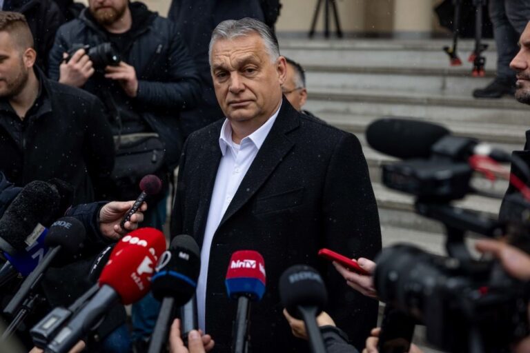 Новини світу - Парламент Угорщини проголосив лише дві статі