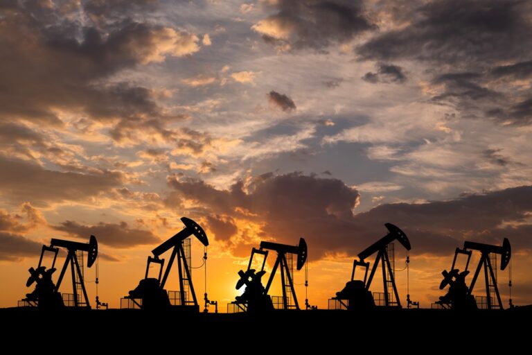 Новини бізнесу - Ціни на нафту знижуються на тлі очікувань збільшення видобутку