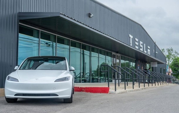 Авто новини - Tesla розповіла, що впливає на деградацію батарей в електромобілях