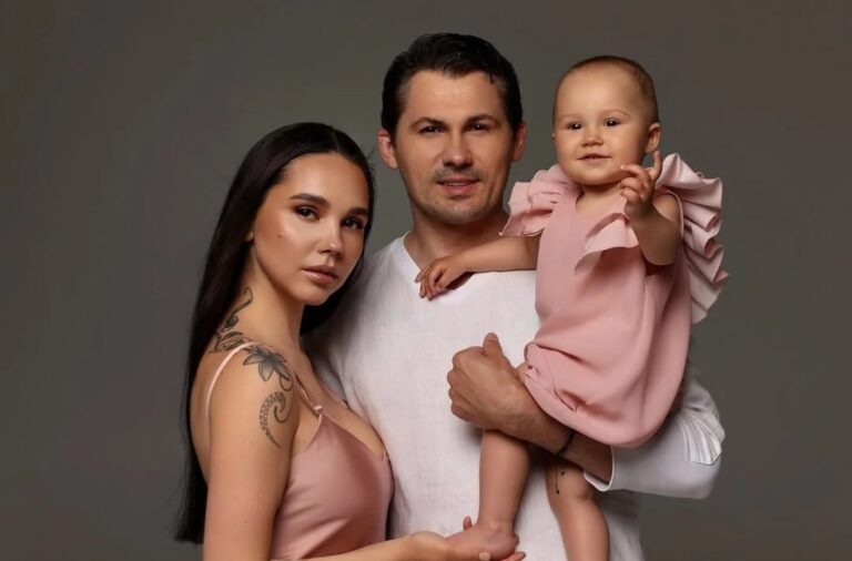 Новини культури - Євген Кот і Наталія Татарінцева охрестили донечку Лелю
