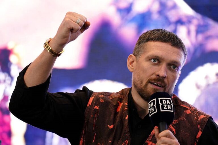 Новини спорту - За 10 днів до реваншу: Усик вразив своєю формою