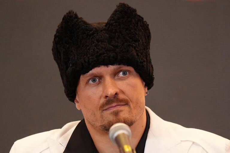 Новини спорту - Абсолютний лідер: Усик очолив рейтинг P4P від Sports Illustrated