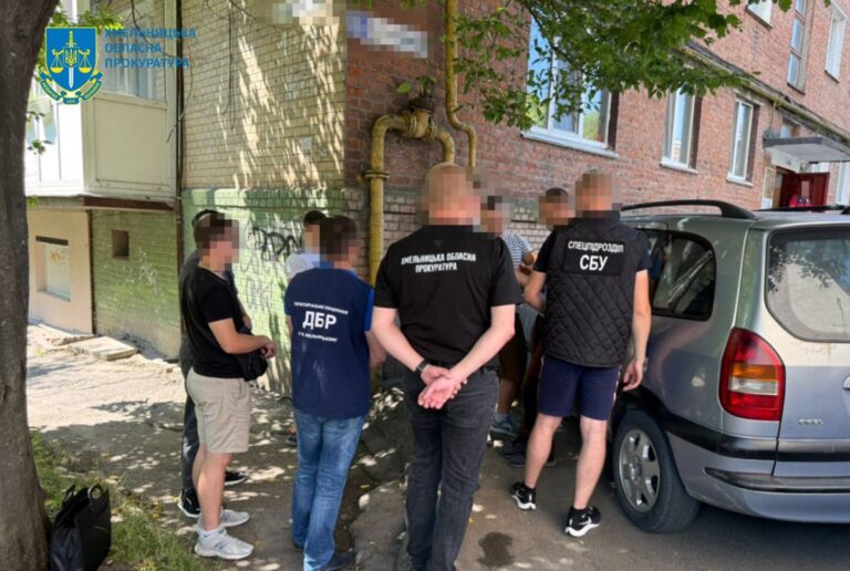 Новини України - Підполковника поліції затримали на хабарі на Хмельниччині