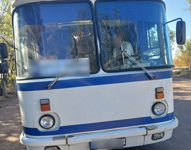 Новини України - Удар по автобусу під Херсоном: в ОВА повідомили деталі