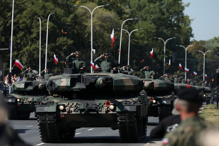 Новини світу - Уряд Польщі запланував рекордні витрати на оборону у 2026 році