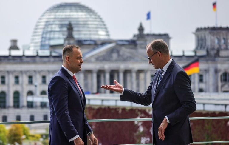 Новини світу - Мерц відмовив Навроцькому щодо вимоги репарацій - ЗМІ