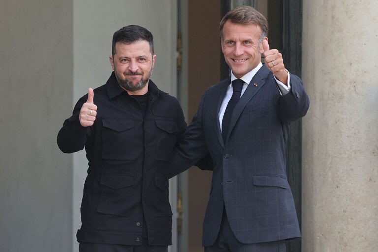 Новини світу - Саміт "коаліції рішучих". Гарантії від Європи