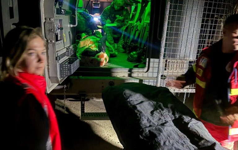 Новини України - У Куп'янську на порозі школи підірвалася волонтерка