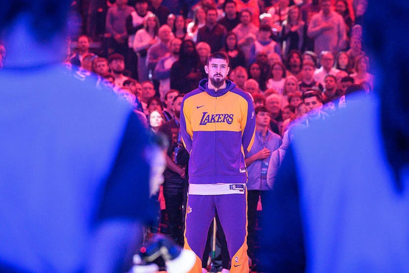 Новини спорту - Станіслав Медведенко, який виступав в НБА, оцінив перехід Леня в Реал