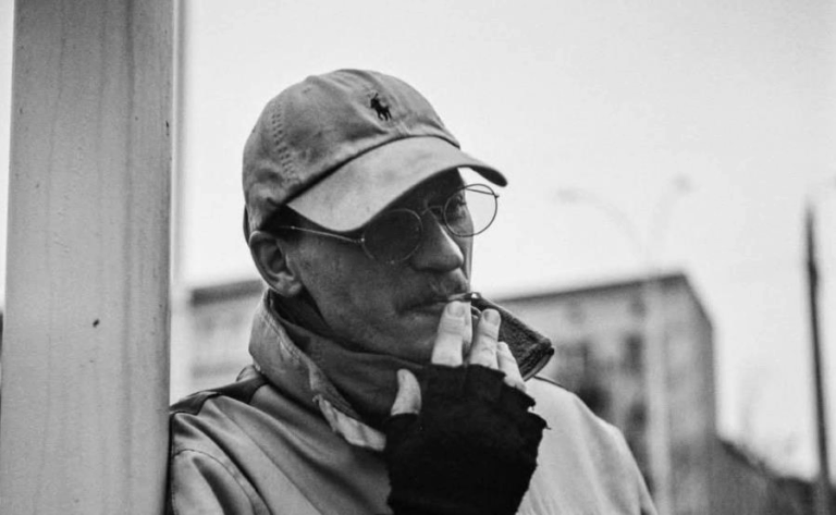 Новини України - Українському фотожурналісту ампутували ногу після поранення на фронті