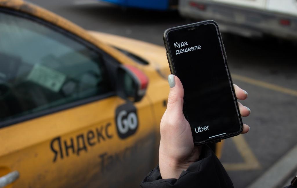 Новини бізнесу - Apple перекриє "сірі" поставки iPhone з Індії в Росію