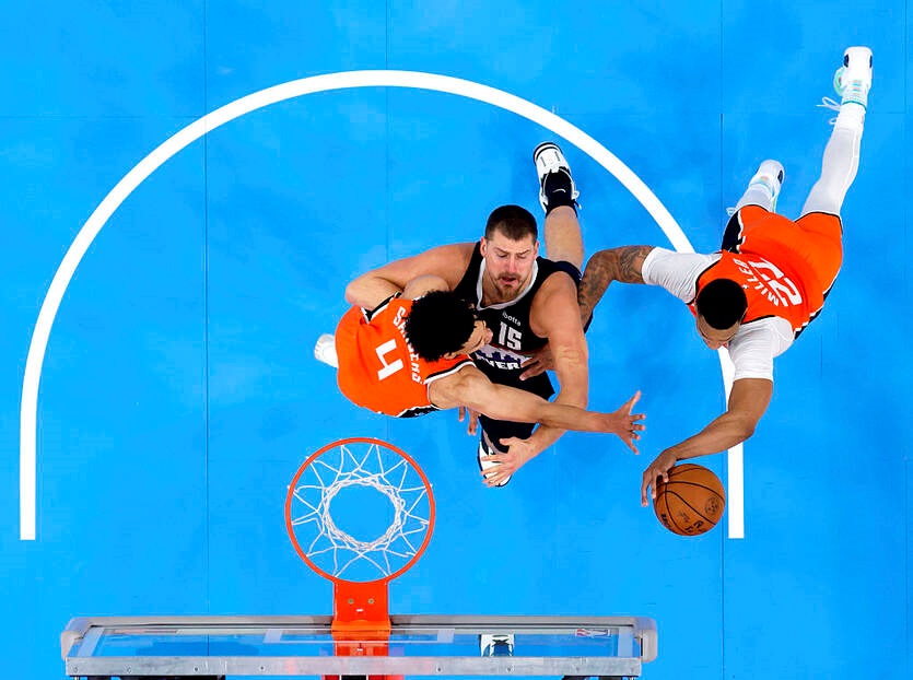 Новини спорту - Гравець Денвера обіграв стартову п’ятірку суперника