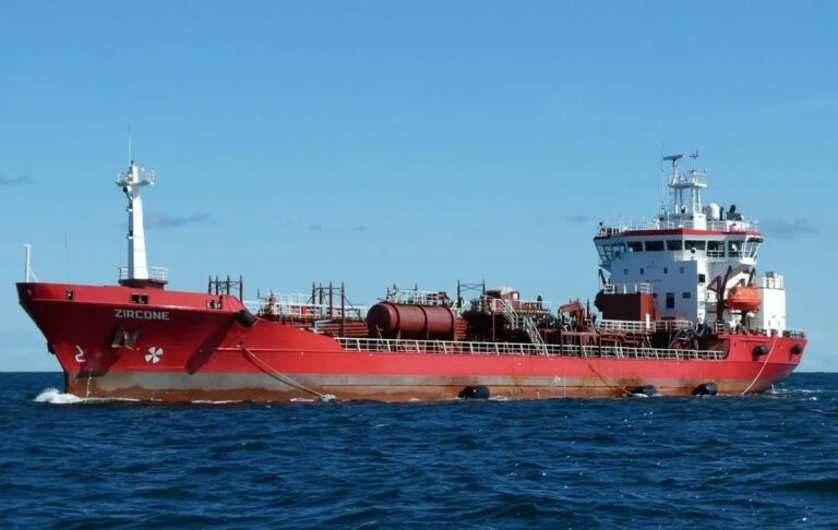 Новини бізнесу - Компанії Латвії обслуговують "тіньовий флот" РФ, попри санкції - ЗМІ