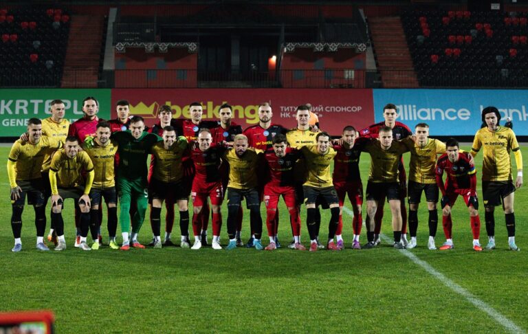 Новини спорту - НК "Верес" зустрівся з медіафутбольним клубом ProFan за підтримки Betking Foundation