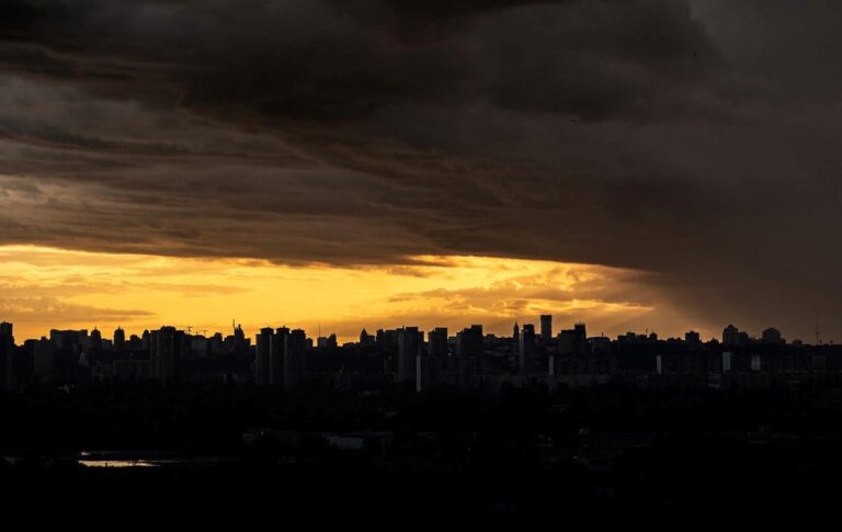 Новини України - Стали відомі обсяги відключень світла у п'ятницю