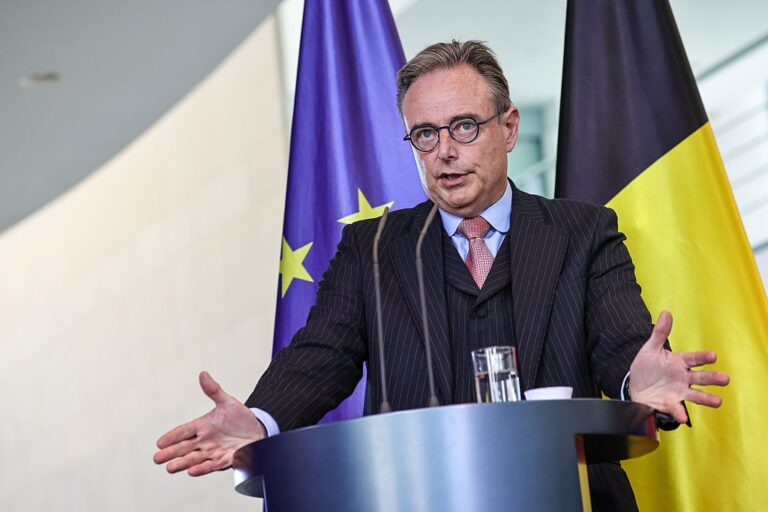 Новини світу - У Бельгії скликають екстрене засідання ради безпеки через дрони