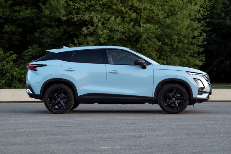 Новини світу - Загроза шпигунства: в Ізраїлі почали вилучати в офіцерів китайські авто