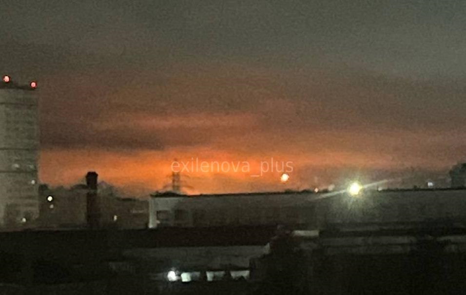 Новини світу - Ані ночі без пожежі: у РФ дрони атакували НПЗ