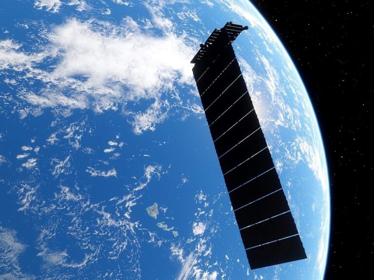 Новини світу - Аварія на орбіті: спутник Starlink падає з космосу