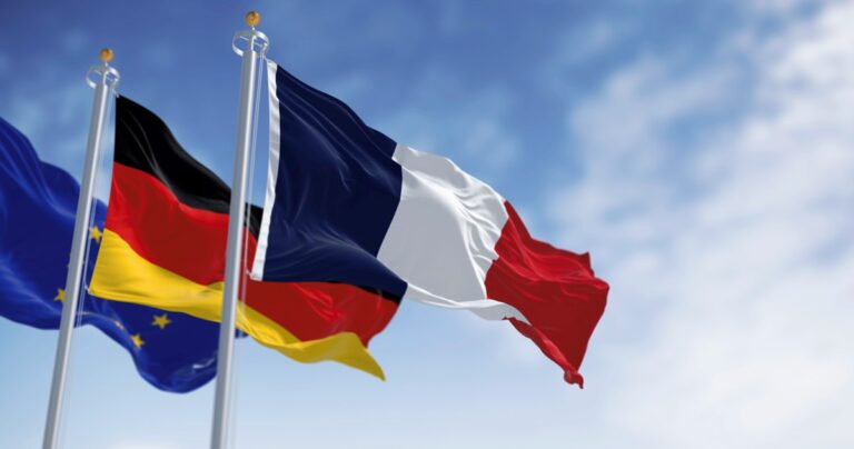 Новини світу - Берлін та Париж прокоментували нову Стратегію нацбезпеки США