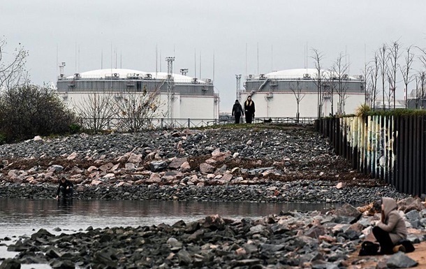 Новини світу - Мінфін РФ: "Дірка" в бюджеті зросла в 12 разів за рік