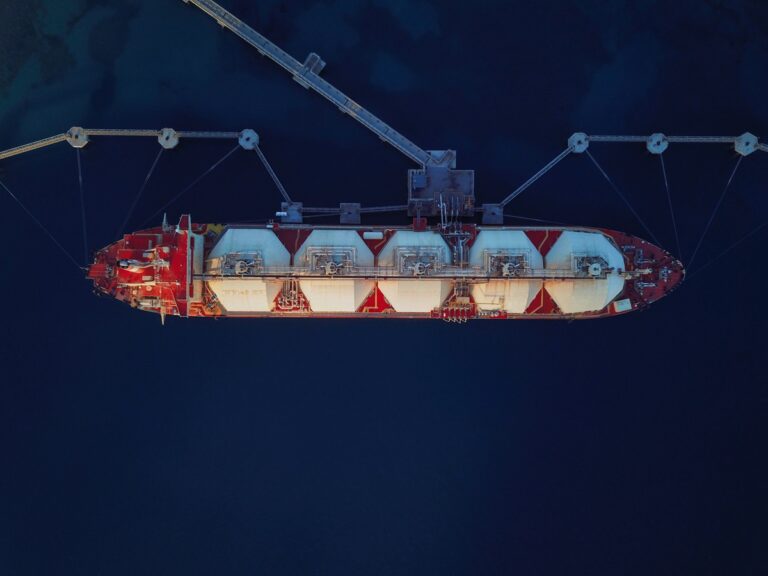 Новини бізнесу - Росія планує збудувати ЗПГ-термінал на Шрі-Ланці - ЗМІ