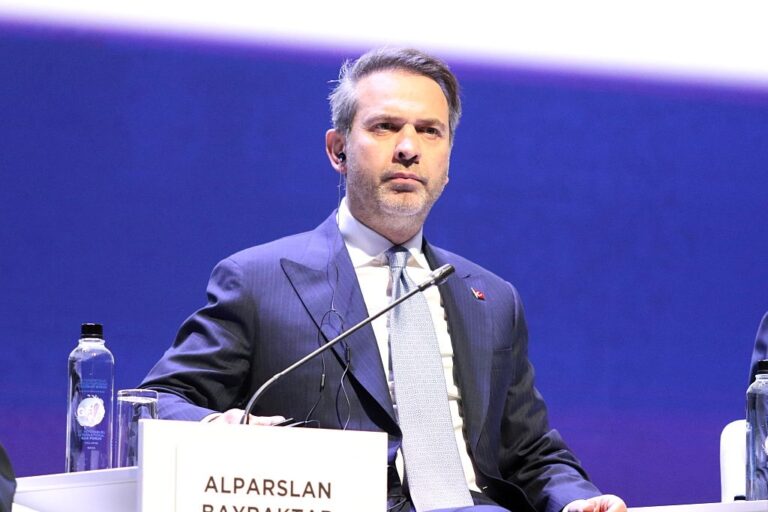 Новини світу - Туреччина продовжила контракти на закупівлю російського газу