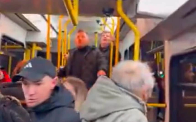 Новини світу - У Польщі двоє чоловіків побили українця у трамваї