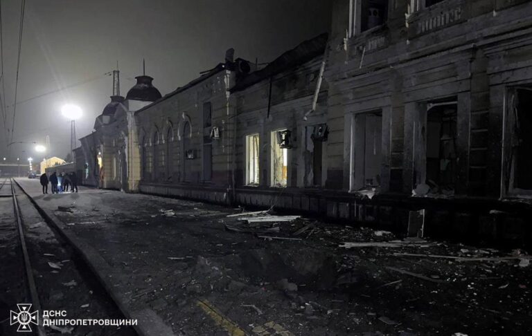 Новини України - Укрзалізниця попередила про затримку низки поїздів