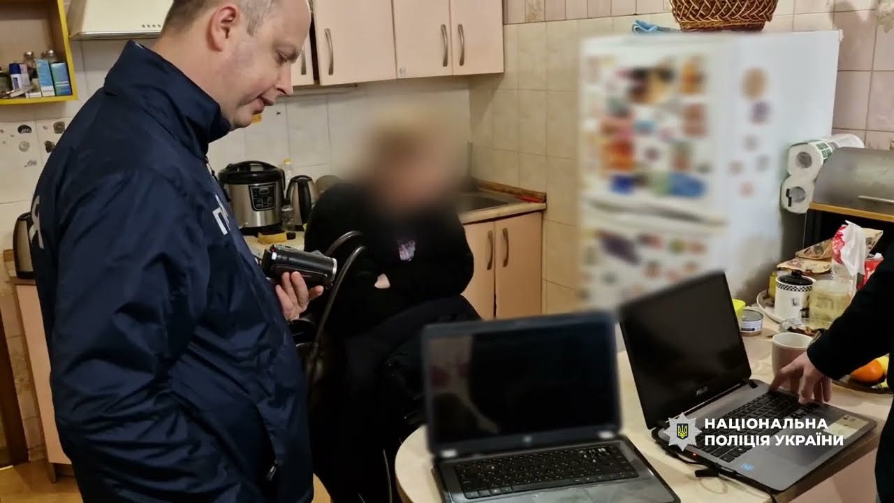 Фото для новини:Поліція викрила угруповання, яке незаконно заволоділо земельними ділянками вартістю 75 мільйонів