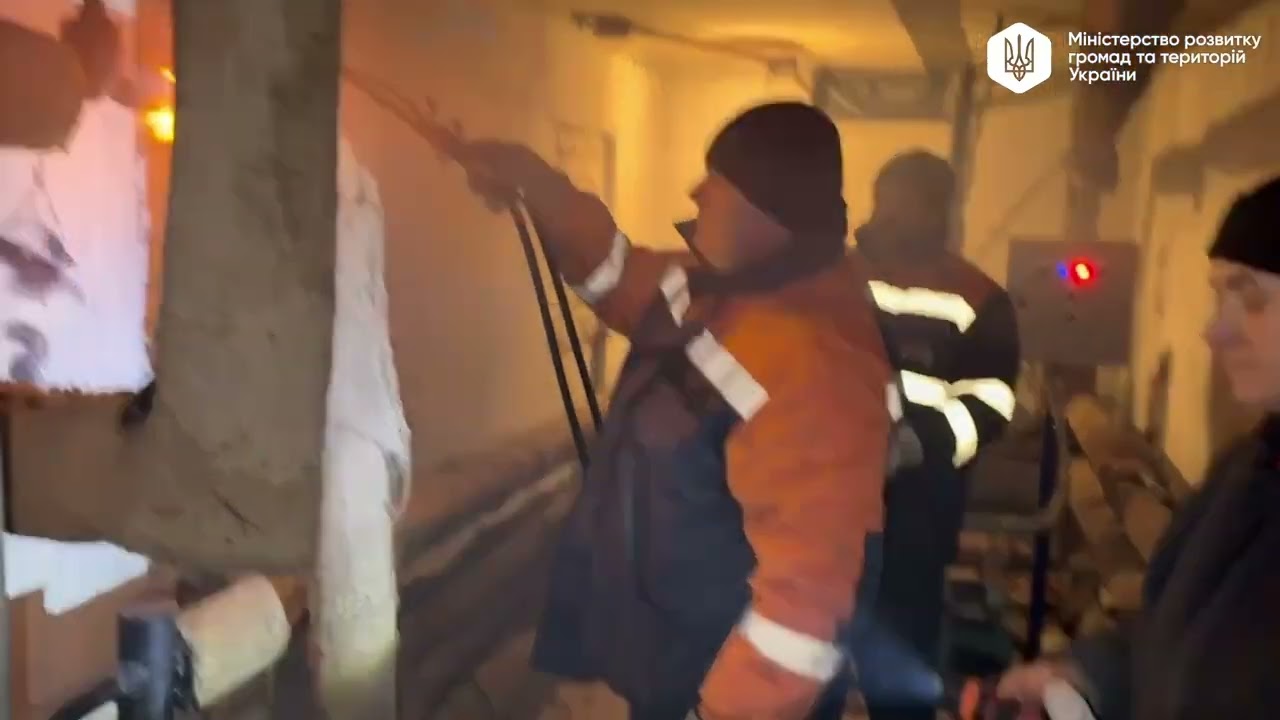 Фото для новини:У Києві тривають роботи з відновлення теплопостачання у понад 1300 будинках