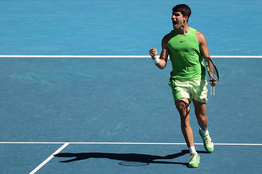 Фото для новини:Алькарас став фіналістом AO після перемоги над Звєрєвим