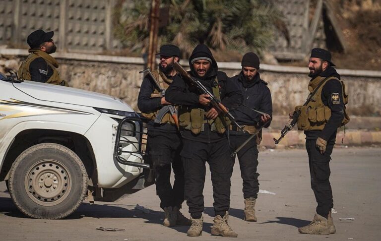 Новини світу - Армія Сирії заявила про встановлення повного контролю над Алеппо