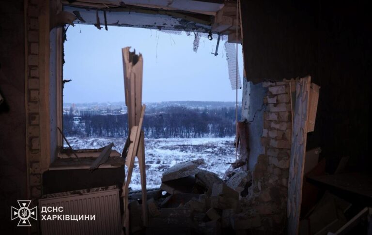 Фото для новини:Атака дронів на Харків: з'явилися фото наслідків