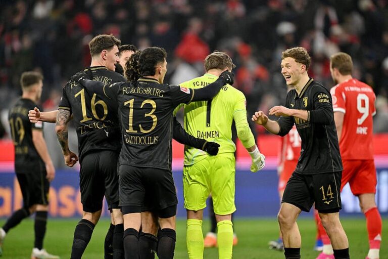 Фото для новини:Баварія зазнала історичної поразки цього сезону