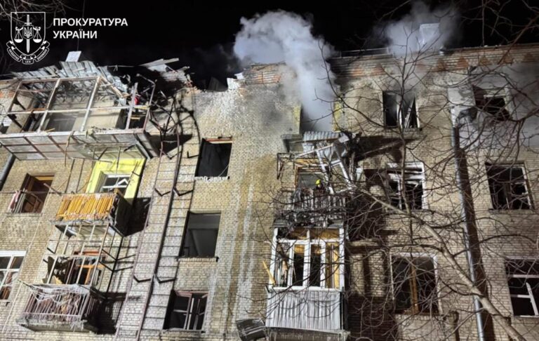 Фото для новини:Число постраждалих у Харкові перевищило 30 осіб