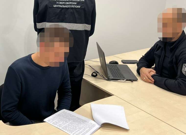 Фото для новини:ДБР викрило начальника фінансової служби на Київщині, який продовжував виплати звільненим військовим