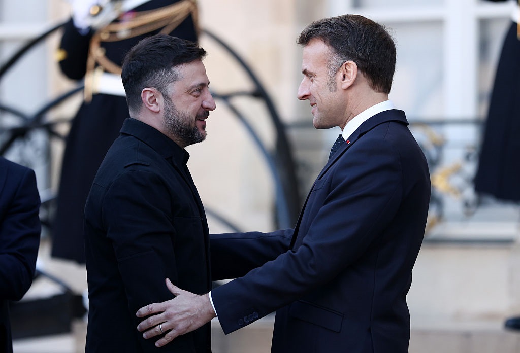 Фото для новини:Франція надасть Києву нові винищувачі - Зеленський