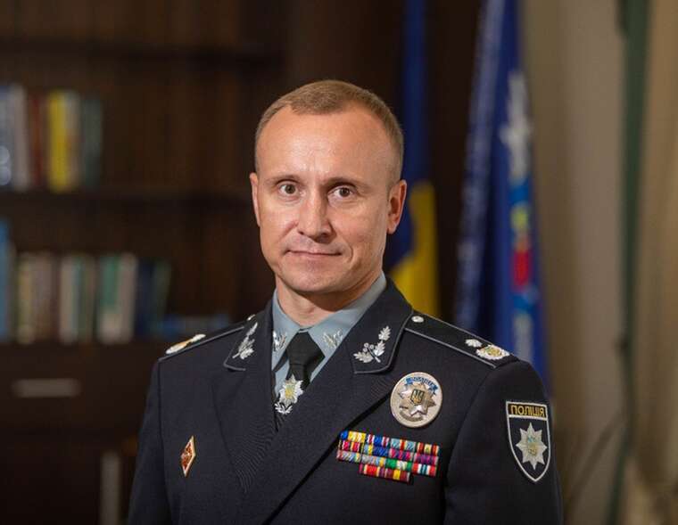 Фото для новини:Генерал на службі схем від кришування нафти до вимагання 400 тисяч доларів — досьє на Андрія Нєбитова