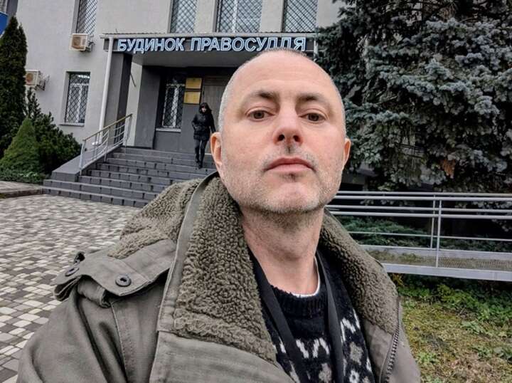 Фото для новини:Голова Деснянської РДА Бахматов зберігає мільйони готівкою та купує елітне майно під час війни