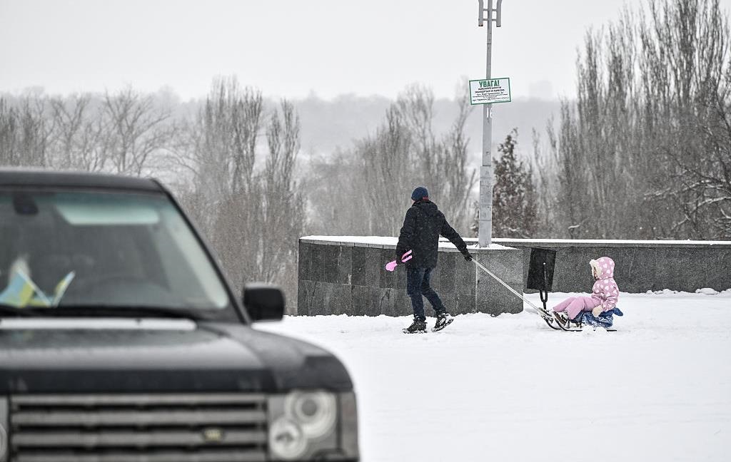 Фото для новини:Канікули в школах Києва триватимуть до 1 лютого