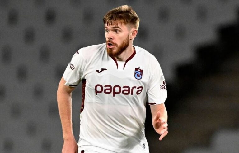 Фото для новини:Клуб АПЛ підвищив ставку за українського захисника