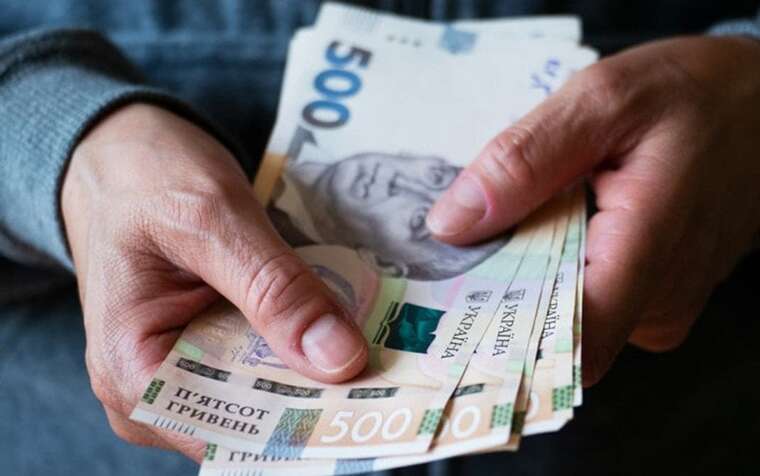 Фото для новини:Командиру військової частини на Київщині загрожує 10 років за платні дозволи на залишення служби