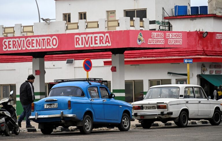 Фото для новини:Куба на межі колапсу: нафти лишилося на 15-20 днів