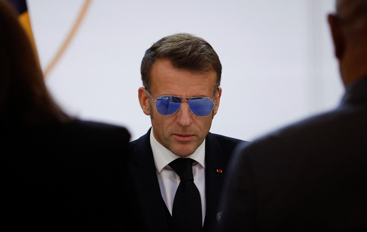 Фото для новини:Макрон жорстко відповів на погрози Трампа щодо мит за Гренландію