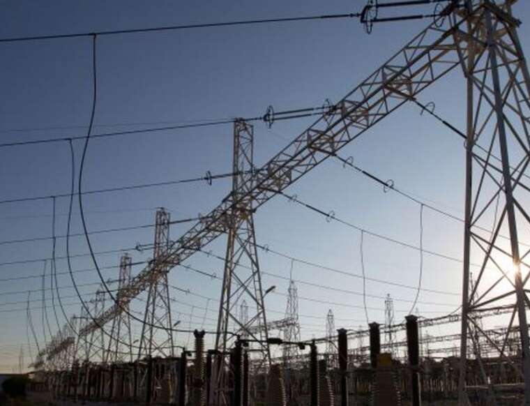 Фото для новини:Маржа у 23 копійки та відсутність конкуренції як ТОВ Оператор енергії отримало монопольний контракт на постачання армії