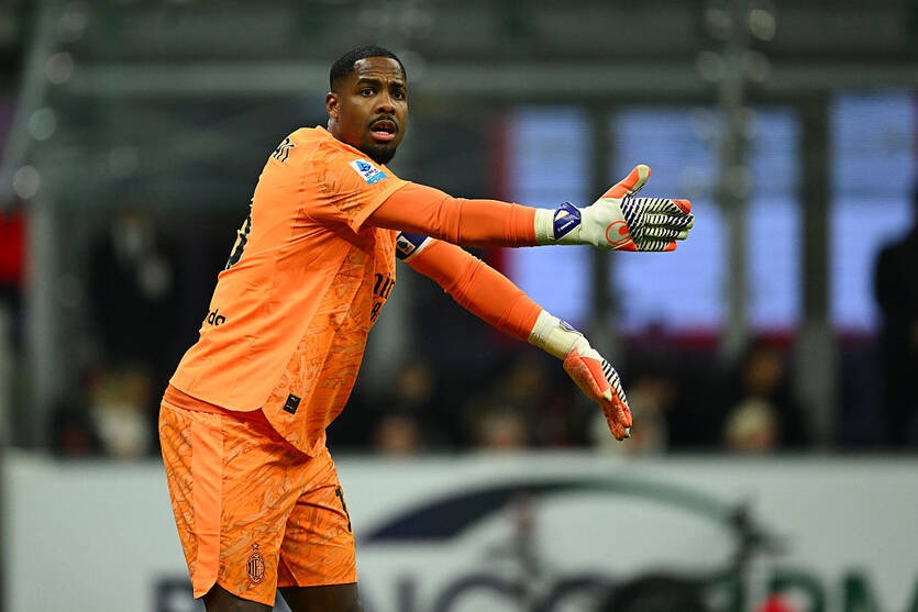 Фото для новини:Меньян і Мілан підтримають співпрацю новим контрактом до 2031 року