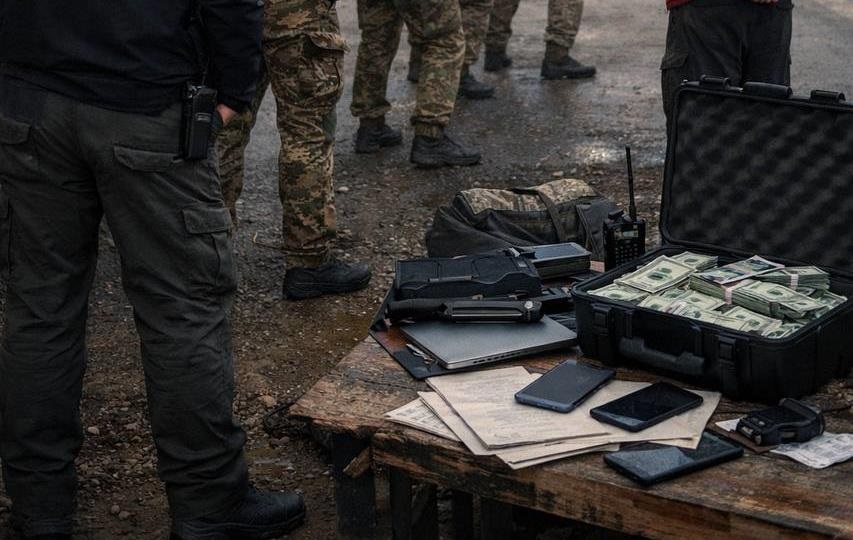 Фото для новини:На Закарпатті обшукують прикордонників - журналіст