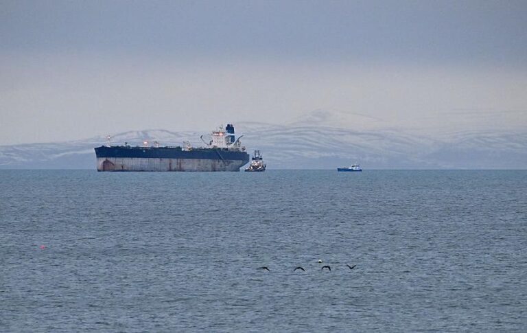 Новини бізнесу - Нафтогазові доходи Росії рухнули до мінімуму 2020 року